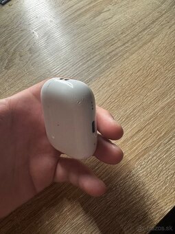 AirPods pro 3 - 6