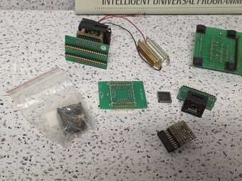 Advantech LabTool-48 》Inteligentný univerzálny programátor - 6