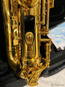 Predám nový alt saxofón Yamaha 380 YAS- komplet s príslušens - 6