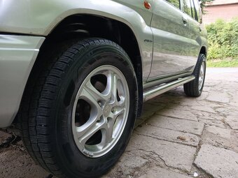 Mitshubishi pinin 2.0GDI - 6
