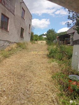 Predaj RD Zobor, prípadne samostatne pozemky, 500m2, 416m2, - 6