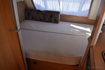 Chateau Calista 430, 900/1300kg, 2006 - 6