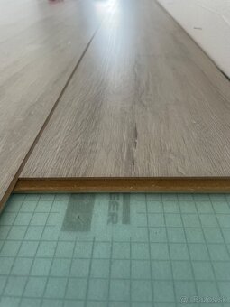 REZERVOVANE Predam taliansku laminatovu podlahu - 6