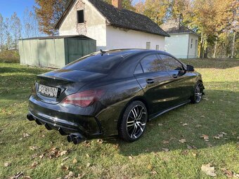 Mercedes-Benz CLA Kupé 180 AMG Line - 6