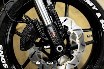 HARLEY DAVIDSON V ROD - 6