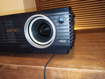 projektor BENQ MP610 - 6