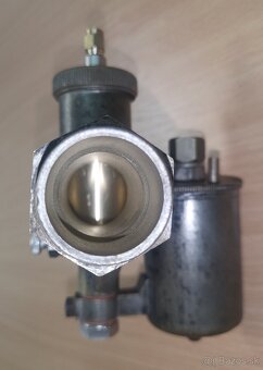 Predám bronzový karburátor B&B 25,4mm s uchytením na závit - - 6