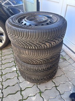 4x100 R15 zimné - 6