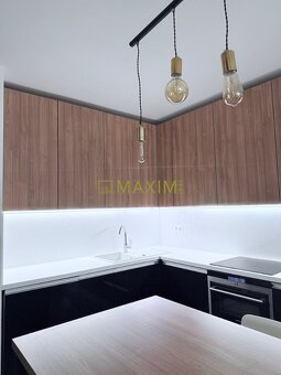 V III.Vežiach 2 izbový byt na Bajkalskej ulici v Bratislave - 6