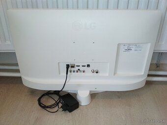 24" Smart TV LG 24TN510S, CHYBA OBRAZU - 6