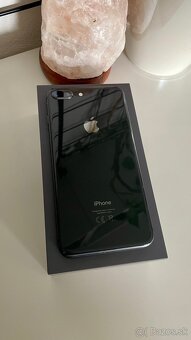 Apple Iphone 8 Plus - 6