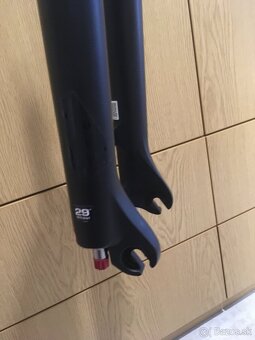 SR Suntour X1 32 - 6