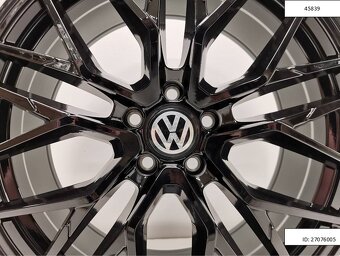 Škoda, Vw Carmani Ludwig alu disky R18 ET45 5X112 8J 1243 - 6