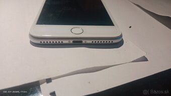 Iphone 8 plus . 64GB - 6