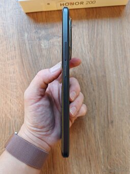 Honor 200 - 6