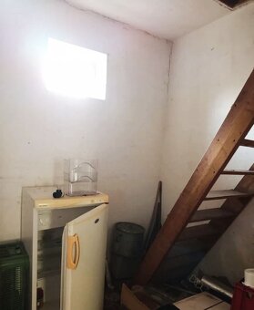 Rodinný dom v obci Lok, okres Levice - 6