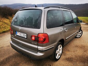 VW SHARAN  2.0TDI 103KW 140PS UNITED NAVI ŤAŽNÉ R17 MOD 2010 - 6