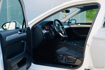 Volkswagen Passat 2.0Tdi Dsg 110kw IQ Light, ACC ,Virtual, - 6
