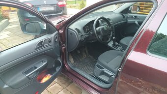 Škoda Octavia II, 1.6benzín, r.v.2012, 161000 km, bez hrdze - 6