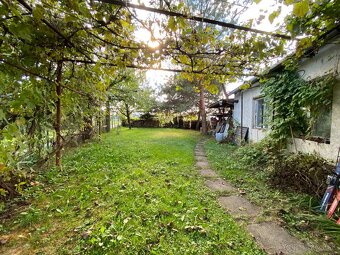 Päťizbový rodinný dom v meste Lučenec časť Ľ. Podjavorinskej - 6