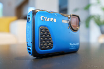 Canon PowerShot D30 - 6