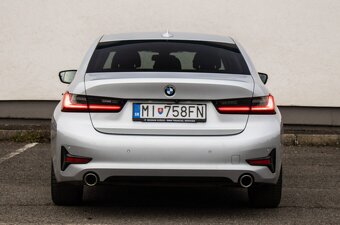 BMW 320i 2019 - 6