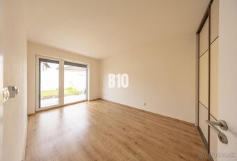 NA PREDAJ 4-IZBOVÝ TEHLOVÝ BUNGALOV (5-ROČNÁ NOVOSTAVBA) V K - 6