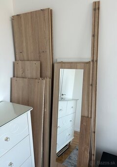 Predám šatníkovú skriňu (demontovaná) - 6