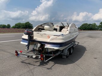 Motorový čln REGAL 2150, Volvo Penta 5GL - 6