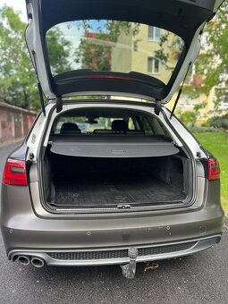 Predám Audi A6 Avant 2.0 TDI Sline multitronic - 6