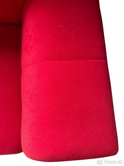 ROHOVÁ SEDAČKA - 6