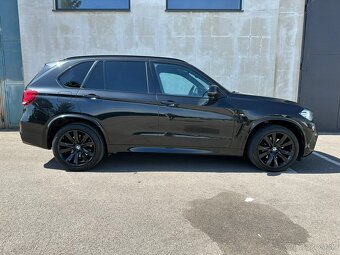 BMW X5 xDrive40d A/T - 6