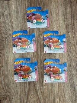 HotWheels - 6