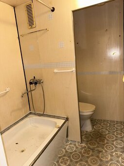 1 izb. byt 40m2- CENTRUM-Pôvodný Stav - 6