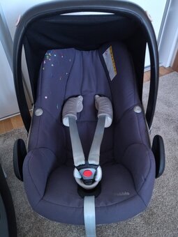 Maxi cosi vajíčko a sedačka s Isofix zakladnou - 6