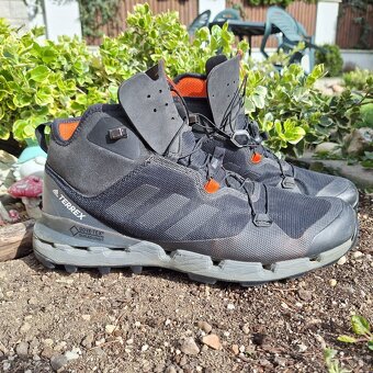 Adidas Terrex 28 cm - 6