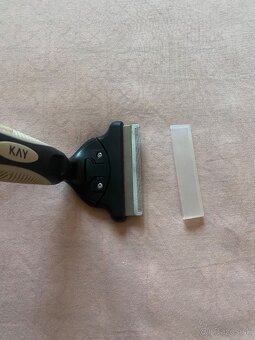 Pršiplášť a hrebeň - 6