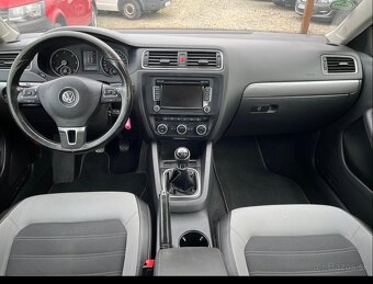 Volkswagen Jetta 2.0TDI 103kw - 6