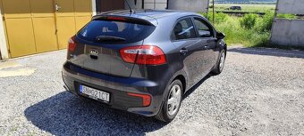 Kia Rio - 6