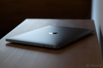 MacBook Pro 13'' 16GB/512GB SSD 3,8GHz i5 4xThunderbolt - 6