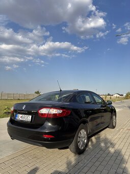 Renault Fluence 1.6 - 6
