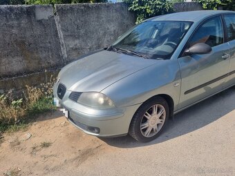 Seat Cordoba 1.4 55kW benzín - 6