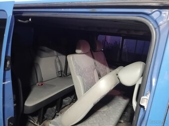 Renault Trafic 9 miestny - 6
