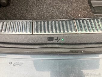 Superb combi Panorama 2,0 TDI - 6