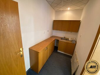 Exkluzívne kancelárske priestory v centre mesta Zvolen Prená - 6