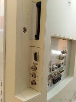 Samsung LE32B541P7W - 6