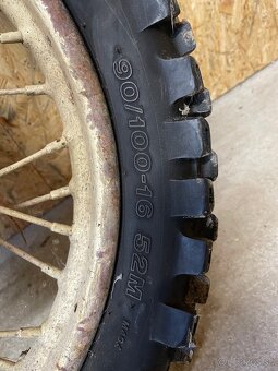 Drapak r16 a r19 - 6