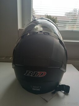 Vyklapacia prilba BLD - 6