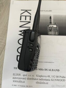 Kenwood TH-F7 - 6