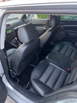 Škoda Octavia 2.0 tdi scout - 6